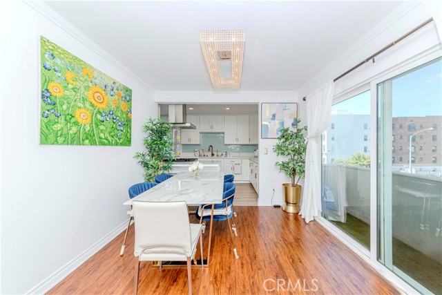 Detail Gallery Image 14 of 32 For 358 S Gramercy Pl #201,  Los Angeles,  CA 90020 - 2 Beds | 2 Baths