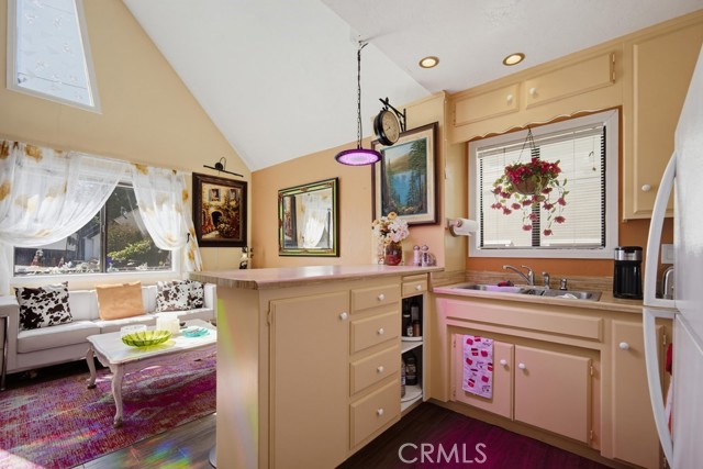 789 Arosa Drive, Crestline, CA 92325