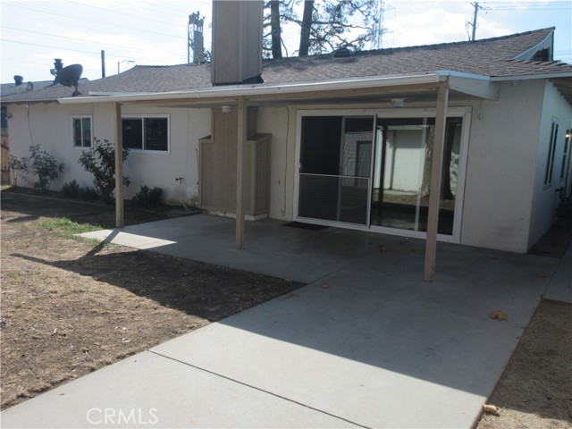 Detail Gallery Image 14 of 15 For 11406 Woodley, Granada Hills,  CA 91344 - 4 Beds | 2 Baths