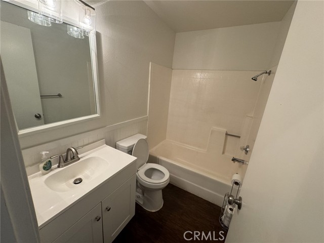1793 Bowdoin, Corona CA: https://media.crmls.org/medias/0cbd53f7-7a2b-42c2-bdec-270bd69f7266.jpg
