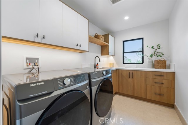 5019 Donna Avenue, Tarzana CA: https://media.crmls.org/medias/0cbd9f9d-a064-4312-9ef5-ffea9f427de3.jpg