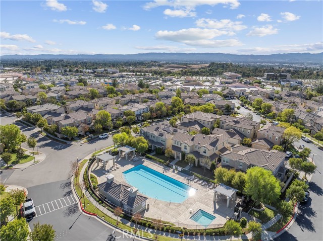 Detail Gallery Image 32 of 35 For 11465 Oakford Ln, Porter Ranch,  CA 91326 - 3 Beds | 3 Baths