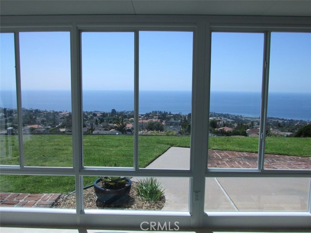 28057 Ella Road, Rancho Palos Verdes, California 90275, 4 Bedrooms Bedrooms, ,1 BathroomBathrooms,Residential,Sold,Ella,PV17078344