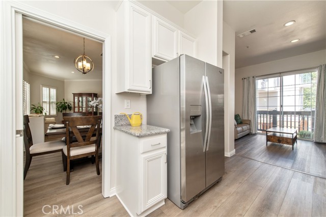 Detail Gallery Image 9 of 32 For 2828 Ballesteros Ln, Tustin,  CA 92782 - 3 Beds | 2/1 Baths