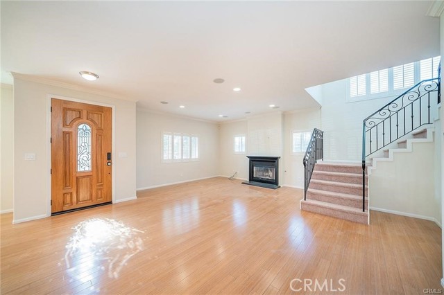 Image 5 of 18 For 16714 Inglewood Avenue A