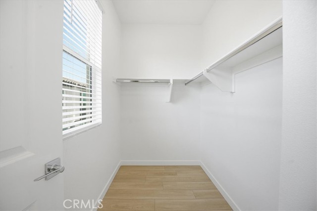 Detail Gallery Image 17 of 37 For 9318 via Azul, Pico Rivera,  CA 90660 - 4 Beds | 3/1 Baths