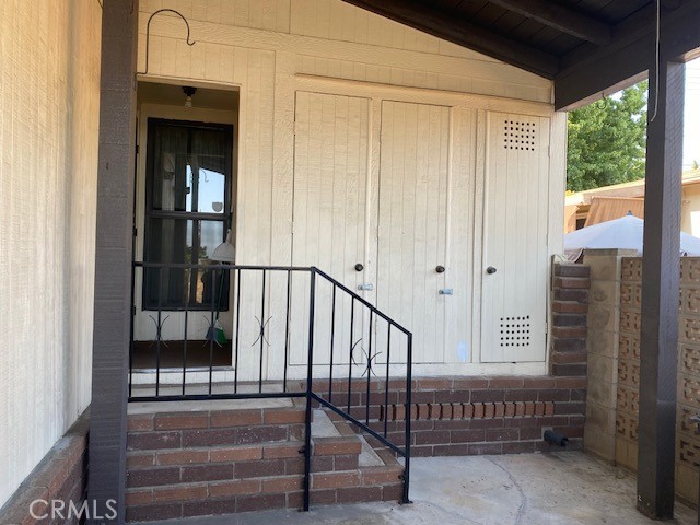1241 Glen Lake Avenue, Brea CA: https://media.crmls.org/medias/0cc24e77-ddb2-4d82-b452-0287c363e7dd.jpg