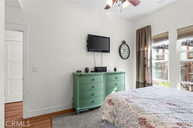 Detail Gallery Image 15 of 41 For 2227 Hutchinson St, Chico,  CA 95928 - 3 Beds | 2/1 Baths