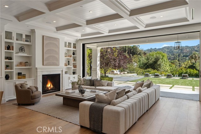 16630 Oldham Place, Encino CA: https://media.crmls.org/medias/0cc2910f-652e-421c-9fe8-5e0187abfbfd.jpg