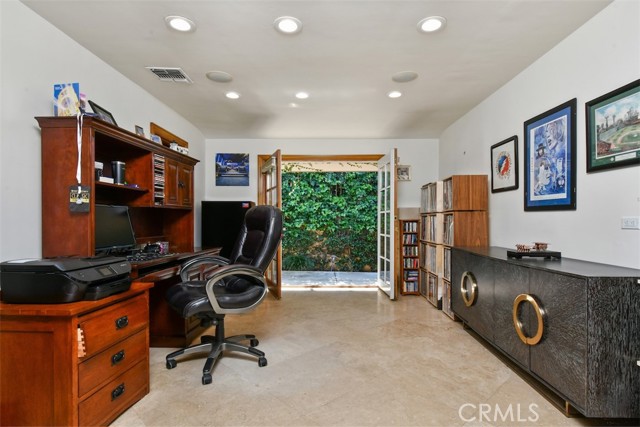 Image 19 of 47 For 16641 Adlon  