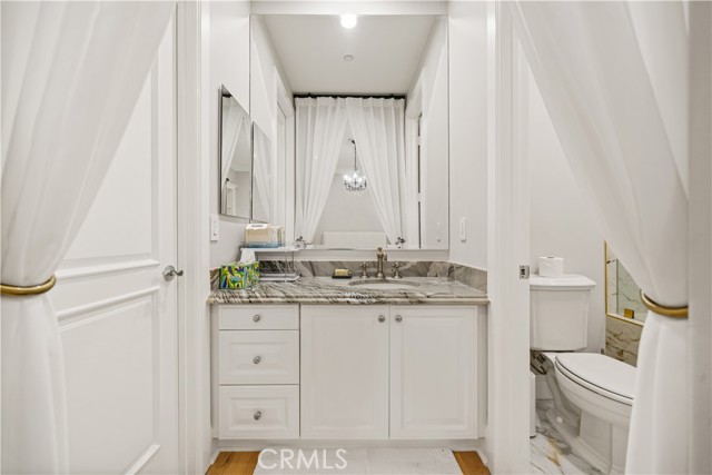 24 Scenic Bluff, Newport Coast CA: https://media.crmls.org/medias/0cc34556-9cce-4bee-becb-02f325a74cee.jpg