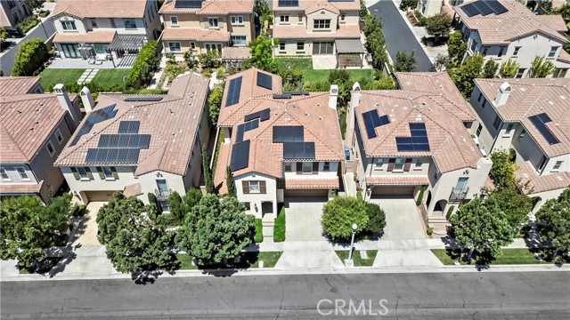 79 Rossmore, Irvine CA: https://media.crmls.org/medias/0cc4b15b-271d-40e6-b8fa-d5f333fc3fa2.jpg