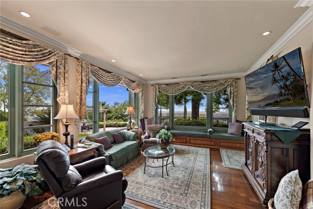 property-img