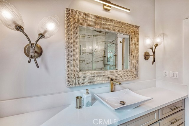 Detail Gallery Image 35 of 40 For 410 Acacia, Corona Del Mar,  CA 92625 - 2 Beds | 2 Baths
