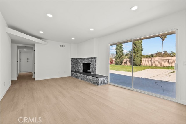 Detail Gallery Image 22 of 45 For 11010 Borden, Pacoima,  CA 91331 - 3 Beds | 2 Baths