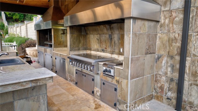 Detail Gallery Image 58 of 75 For 10372 Crawford Canyon Rd, North Tustin,  CA 92705 - 5 Beds | 6/1 Baths