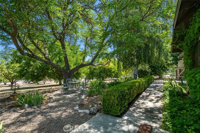 8830 San Gabriel Road, Atascadero CA: https://media.crmls.org/medias/0cc77f04-3502-47d3-98ce-a64f5873c7bf.jpg