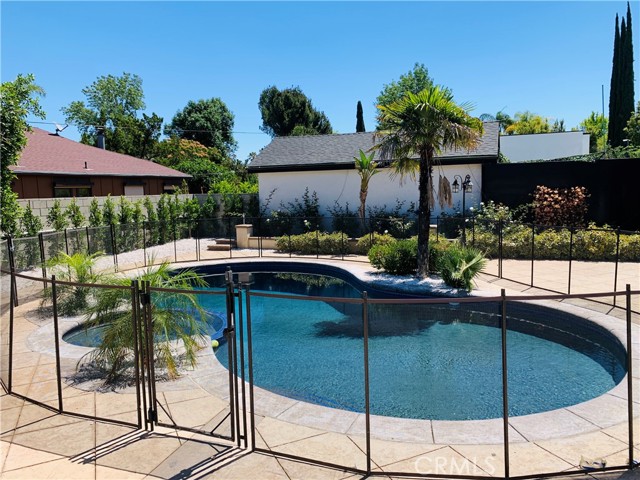 Detail Gallery Image 65 of 75 For 5148 Otis Ave, Tarzana,  CA 91356 - 4 Beds | 4 Baths