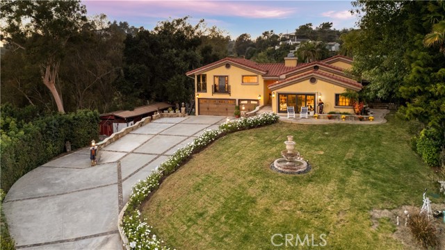 Detail Gallery Image 3 of 66 For 607 West, La Habra Heights,  CA 90631 - 5 Beds | 4 Baths