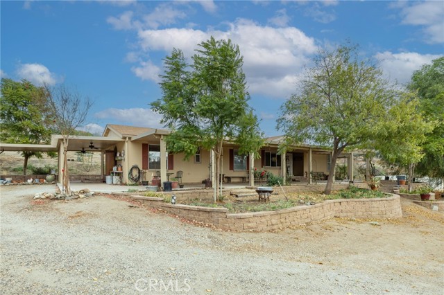 Detail Gallery Image 3 of 55 For 33900 Brent Ln, Nuevo,  CA 92567 - 3 Beds | 2 Baths