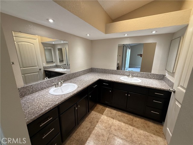 Detail Gallery Image 12 of 14 For 25208 Morning Dove Way, Moreno Valley,  CA 92551 - 3 Beds | 2/1 Baths