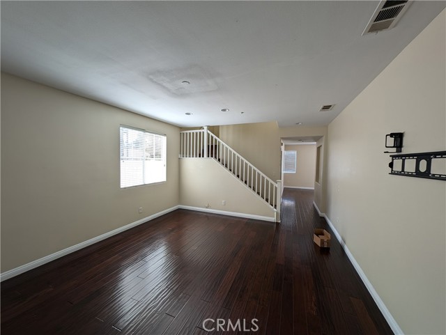 1911 Cefalu Court, Riverside CA: https://media.crmls.org/medias/0cc995b0-cc4d-4152-8e7b-291412ba7c26.jpg
