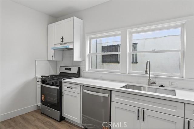 Detail Gallery Image 13 of 35 For 1616 S Norton, Los Angeles,  CA 90019 - 6 Beds | 6/1 Baths