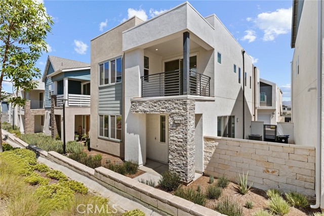 27124 Purple Sage Court, Valencia CA: https://media.crmls.org/medias/0cc9e950-1a16-4fda-8bf5-c416be49cb1c.jpg
