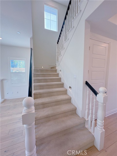 224 Geyser, Irvine CA: https://media.crmls.org/medias/0cc9ec44-740a-494d-a168-ac72f4bd951b.jpg