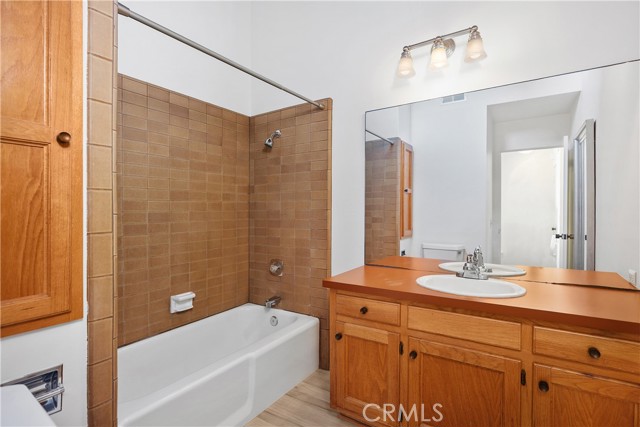 339 Cypress Drive, Laguna Beach CA: https://media.crmls.org/medias/0ccb362c-4b80-4f15-b2cd-6edc04eb4230.jpg
