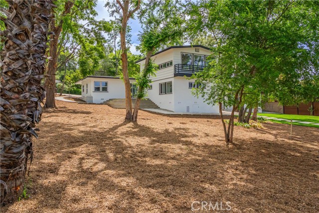 Detail Gallery Image 14 of 67 For 700 Norumbega Dr, Monrovia,  CA 91016 - 3 Beds | 2 Baths