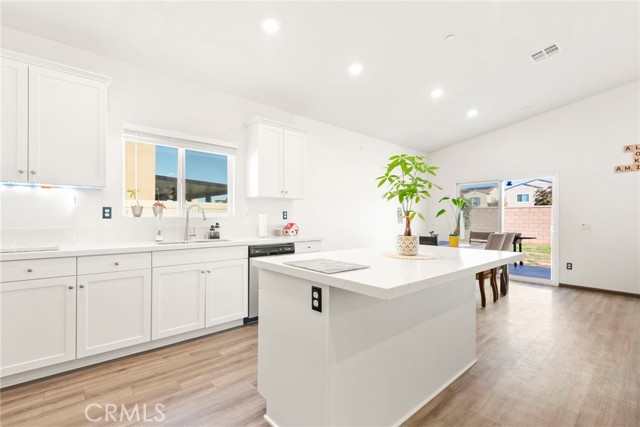 Detail Gallery Image 22 of 59 For 26616 Baneberry Ct, Menifee,  CA 92585 - 4 Beds | 3 Baths