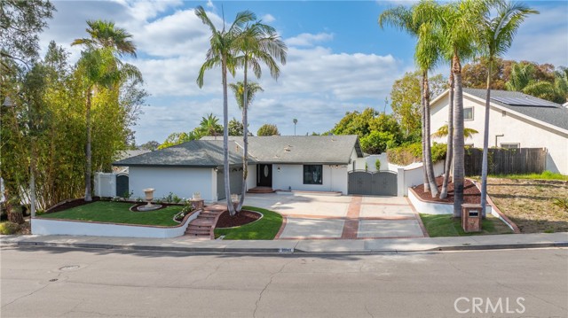 Detail Gallery Image 3 of 33 For 25981 Cordillera, Mission Viejo,  CA 92691 - 4 Beds | 3/1 Baths