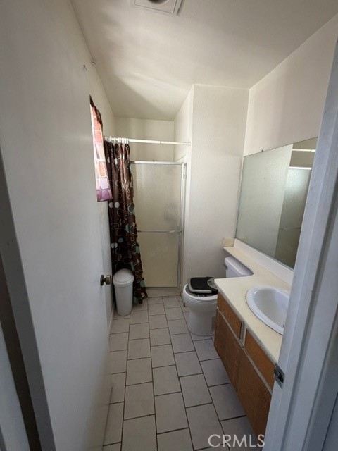 https://media.crmls.org/medias/0ccc472a-32d2-4c88-b1c4-83426947ba07.jpg?preset=X-Large