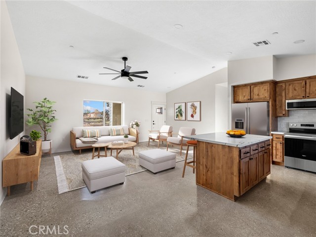 Detail Gallery Image 7 of 36 For 16173 Pela Rd, Apple Valley,  CA 92307 - 4 Beds | 3 Baths