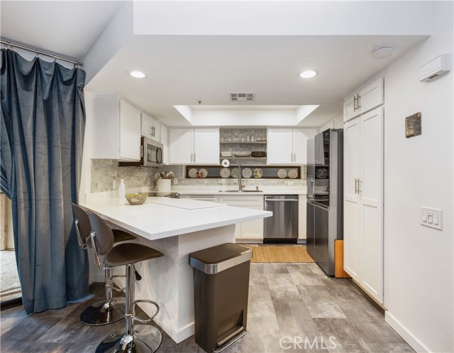 Image 4 of 15 For 255 Avenida Caballeros  313