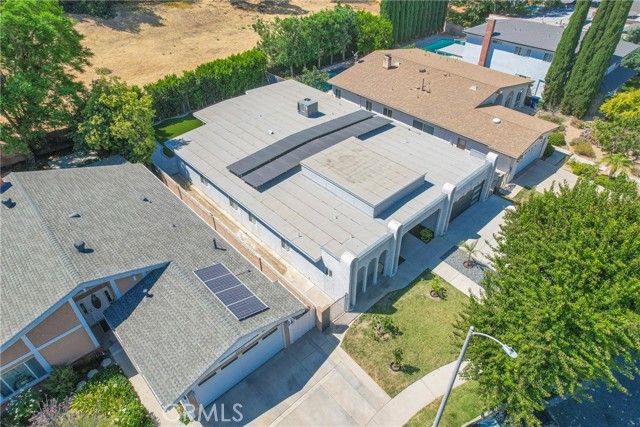 Detail Gallery Image 49 of 57 For 22046 Kinzie St, Chatsworth,  CA 91311 - 3 Beds | 3 Baths