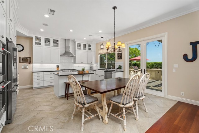 22 Serna, Rancho Santa Margarita CA: https://media.crmls.org/medias/0ccdd6fa-baca-49db-bcad-22589a41c6c3.jpg