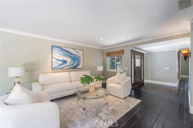 Detail Gallery Image 13 of 66 For 712 Aleppo, Newport Beach,  CA 92660 - 3 Beds | 2 Baths