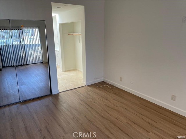 Detail Gallery Image 12 of 20 For 10001 Topanga Canyon Blvd #17,  Chatsworth,  CA 91311 - 3 Beds | 2/1 Baths