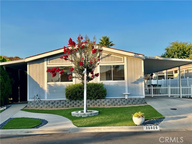 Detail Gallery Image 1 of 1 For 38066 via Del Largo, Murrieta,  CA 92563 - 3 Beds | 2 Baths