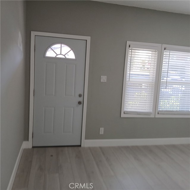 Detail Gallery Image 2 of 9 For 133 - 135 E 54th St, Los Angeles,  CA 90011 - – Beds | – Baths