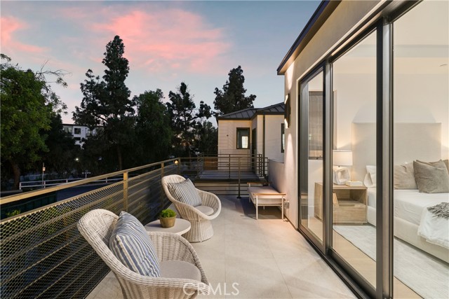Detail Gallery Image 34 of 43 For 4211 Agnes Ave, Studio City,  CA 91604 - 4 Beds | 4/1 Baths