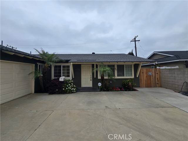 Detail Gallery Image 2 of 33 For 6792 Sylvia Dr, Huntington Beach,  CA 92647 - 4 Beds | 2 Baths