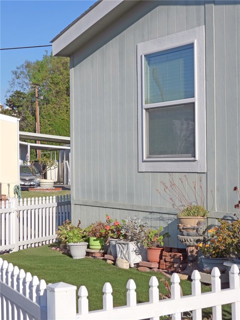 Detail Gallery Image 32 of 51 For 4 Oxford Way, Northridge,  CA 91324 - 2 Beds | 2 Baths