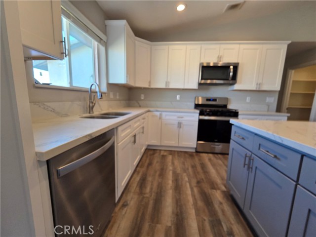 Detail Gallery Image 8 of 20 For 1140 Monterey, Barstow,  CA 92311 - 4 Beds | 2 Baths