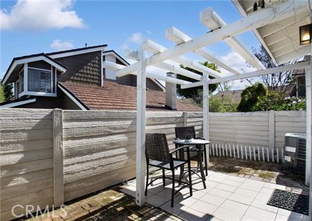 Detail Gallery Image 28 of 31 For 52 Weepingwood, Irvine,  CA 92614 - 3 Beds | 2/1 Baths