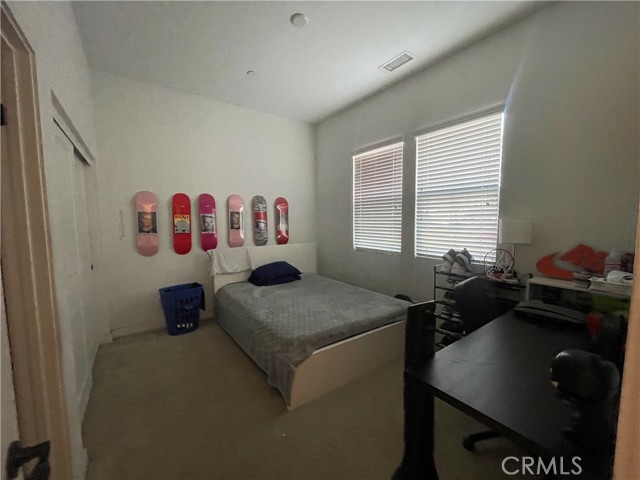 Detail Gallery Image 6 of 26 For 1410 N Harbor #1,  Santa Ana,  CA 92703 - 4 Beds | 3/1 Baths