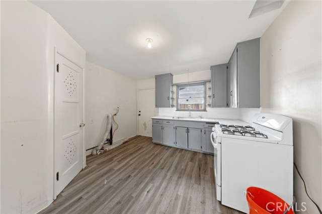 725 Michigan Avenue, Beaumont CA: https://media.crmls.org/medias/0cd48290-2a16-4c3d-8e85-b9db7ffe39a2.jpg