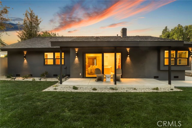 Detail Gallery Image 40 of 47 For 23856 Aetna, Woodland Hills,  CA 91367 - 4 Beds | 3 Baths